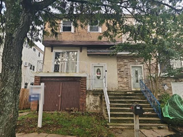 House for sale in Staten Island, New York