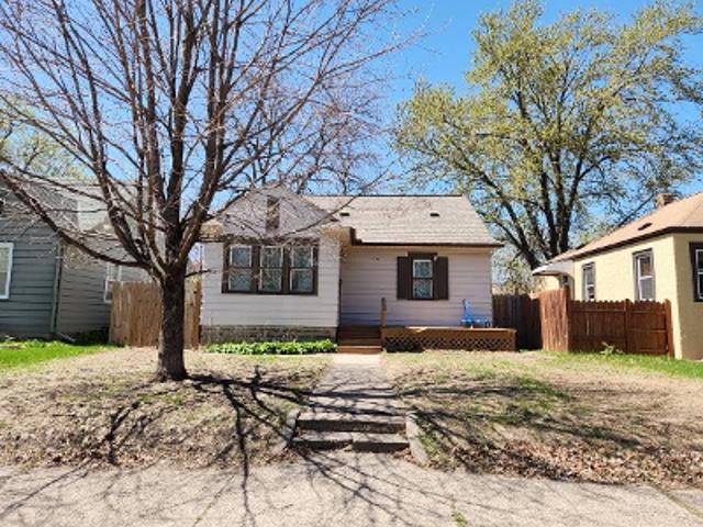 House for sale in Hennepin, Minnesota