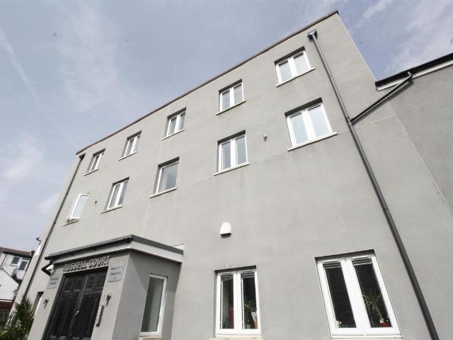 House for rent in Plasnewydd, Falcon Lodge