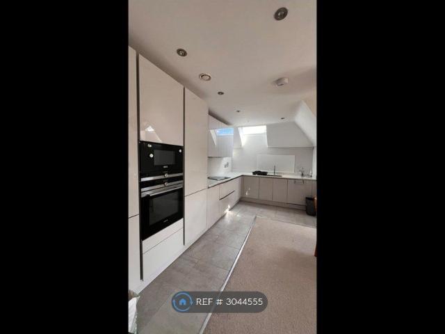 Apartment for rent in London Borough of Croydon, Greater London