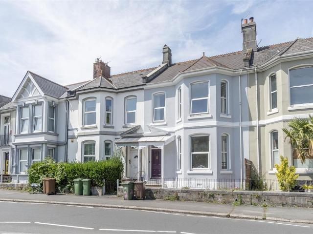 House for rent in Pennycomequick, Mount Wise