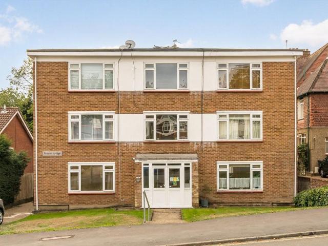 Apartment for rent in Buckhurst Hill, Epping Forest