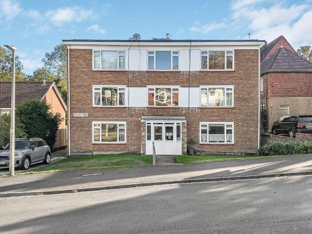 Apartment for rent in Buckhurst Hill, Epping Forest