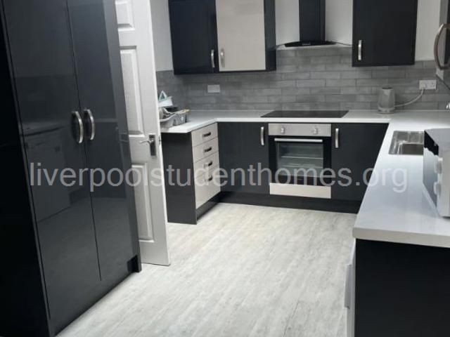 House for rent in Allerton, Calderstones