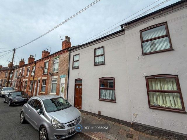 House for rent in Elmfield, Leicestershire