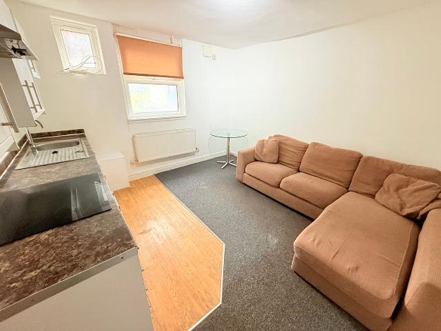 Apartment for rent in Reading West, Reading