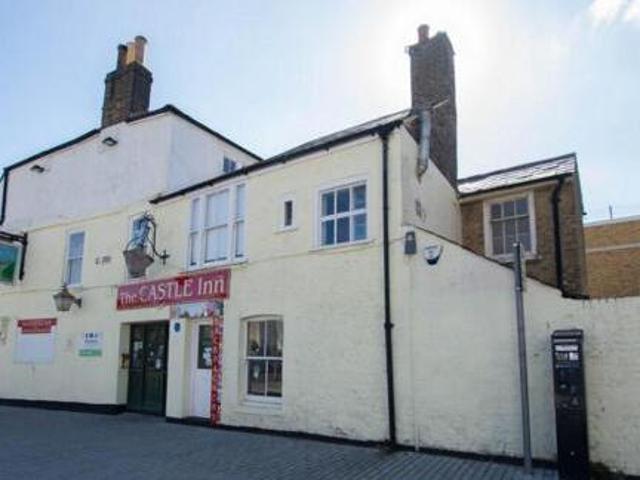 House for sale in Clarendon, Ash