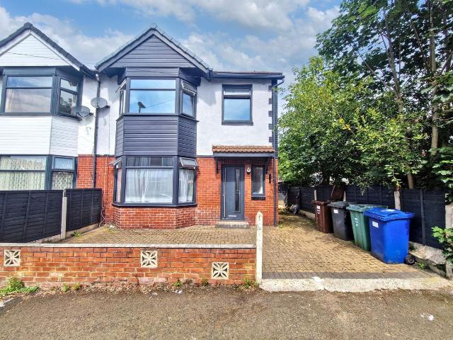 House for rent in Prestwich, Bury