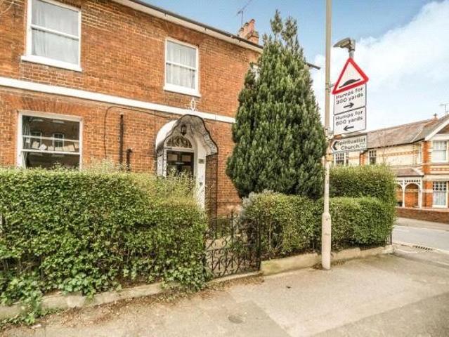 Apartment for rent in Reading West, Reading