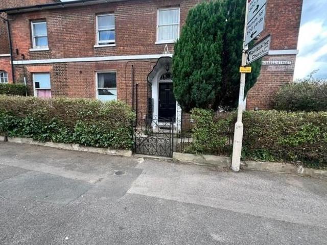 Apartment for rent in Reading