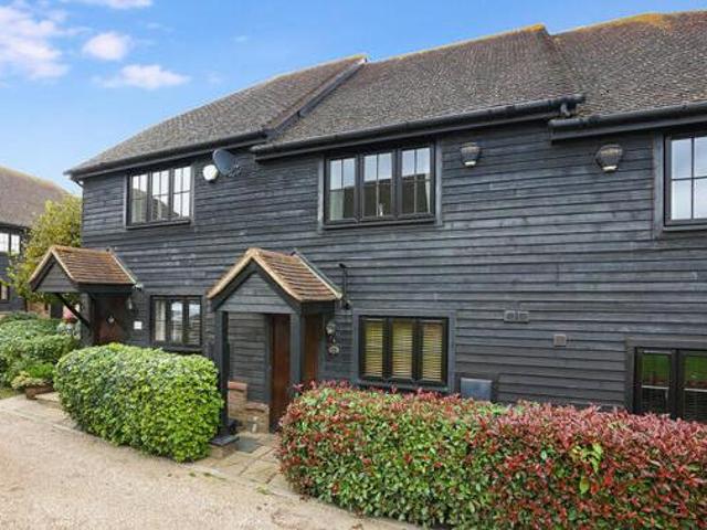 House for sale in Brompton, Gillingham