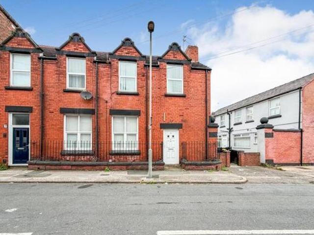 House for sale in Calderstones