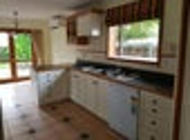 House for rent in Chaslands, Canterbury