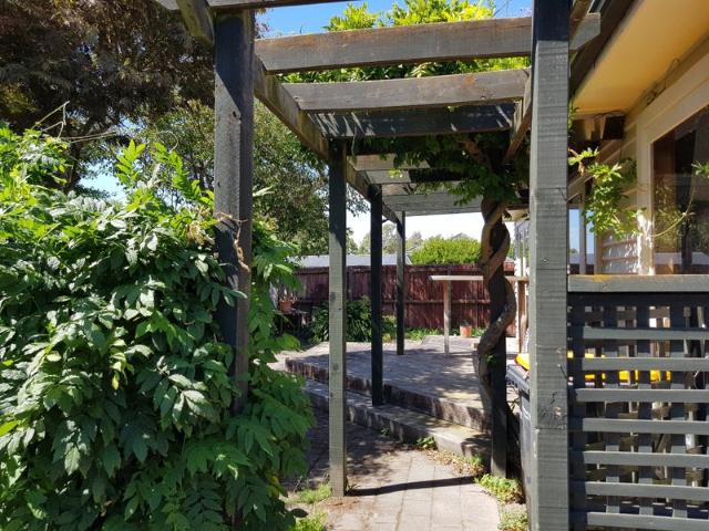 House for rent in Chaslands, Canterbury