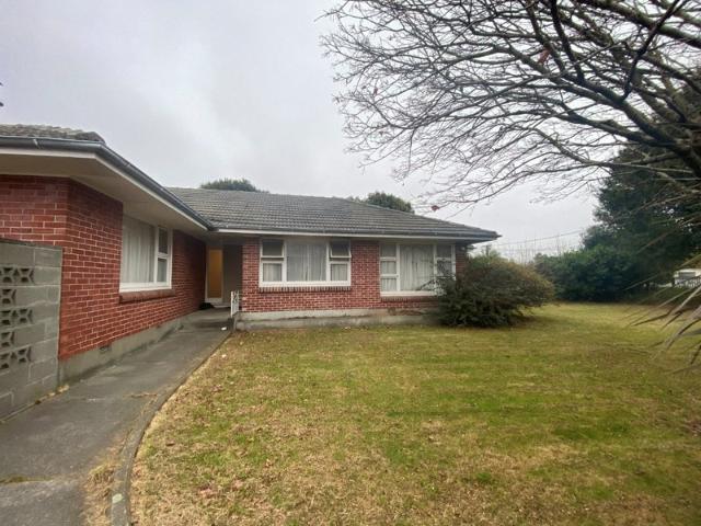 House for rent in Chaslands, Canterbury