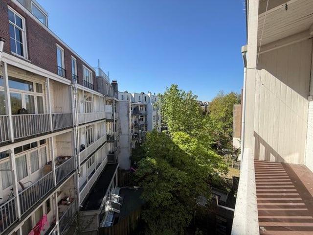 Appartement te huur in Zuid, Amsterdam