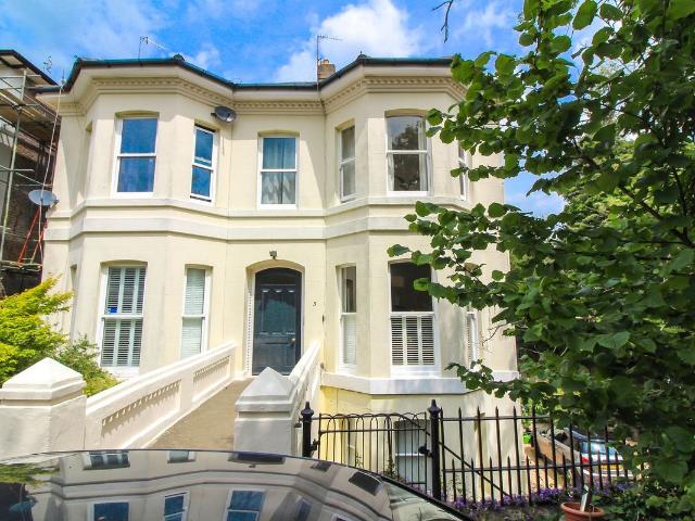 Apartment for rent in Sandown Park, Kent