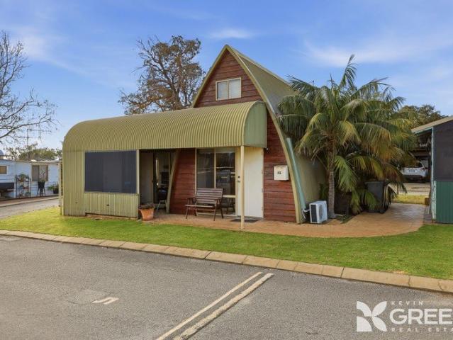 Apartment for sale in Parklands, Western Australia