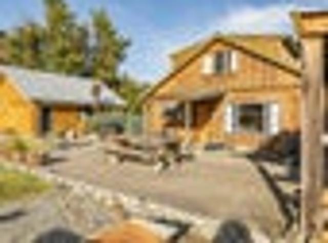 House for sale in Glentunnel