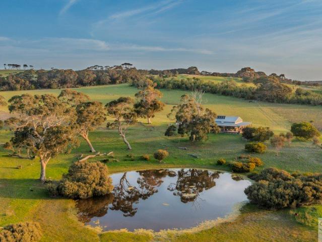 Cottage for sale in Antechamber Bay, Kangaroo Island Council