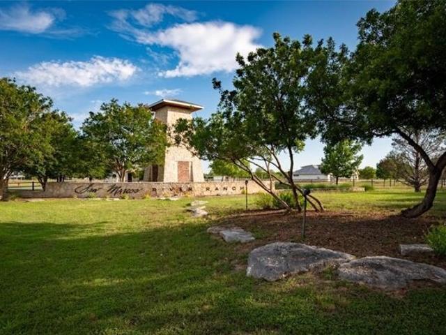 Land for sale in Martindale, Texas