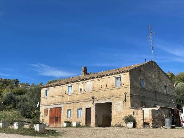 Rustico in vendita a Marche, Fermo