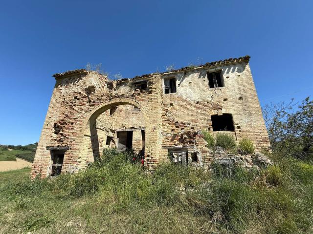 Rustico in vendita a Sant'Anna, Marche