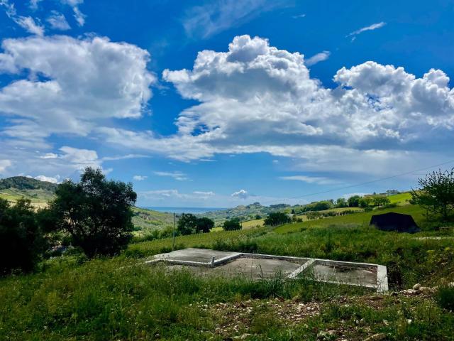 Rustico in vendita a Bora Ragnola, Marche