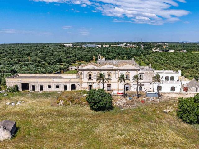 Rustico in vendita a Crispiano, Taranto