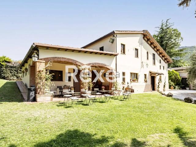Rustico in vendita a Marche, Macerata