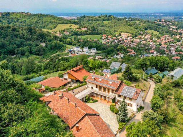 Rustico in vendita a Castiglione Torinese, Piemonte
