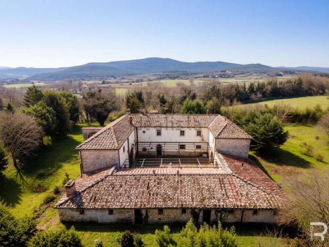 Rustico in vendita a Castellina Scalo, Monteriggioni