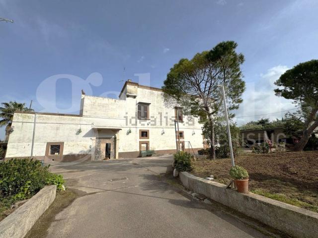 Rustico in vendita a Poggiofranco, Bari