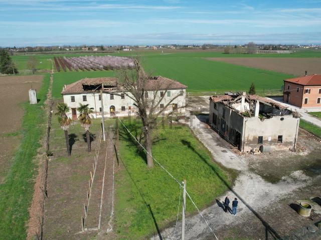 Rustico in vendita a San Martino, Ferrara