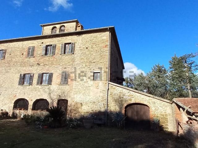 Rustico in vendita a Monte San Savino, Toscana
