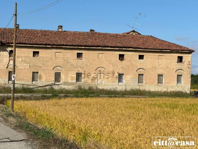 Rustico in vendita a Piemonte, Vercelli