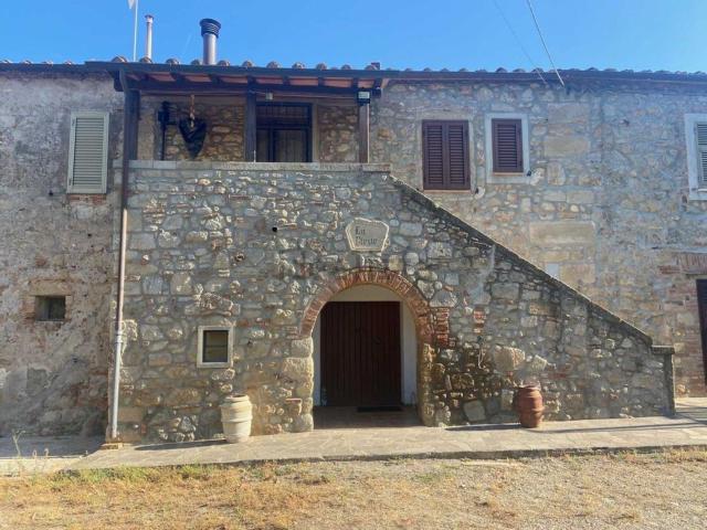 Rustico in vendita a Roccastrada, Grosseto