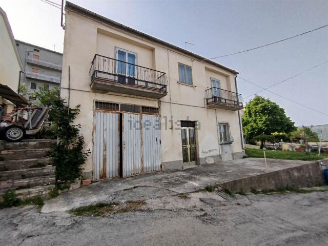 Rustico in vendita a Carunchio, Abruzzo