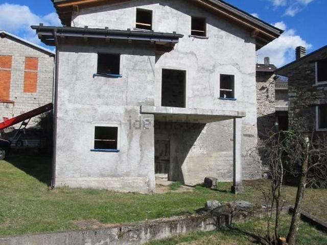 Rustico in vendita a Teglio, Lombardia