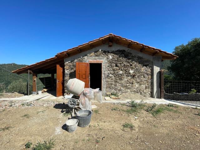 Rustico in vendita a Unione di comuni Montana Lunigiana, Sarzana