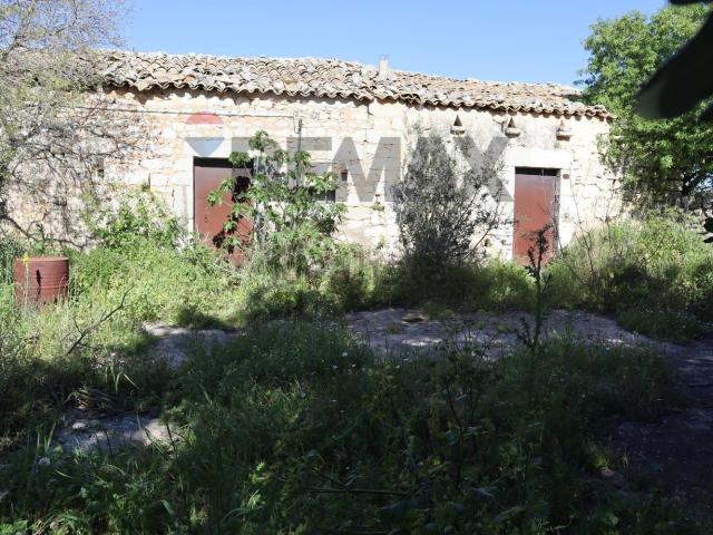 Rustico in vendita a Ragusa, Sicilia