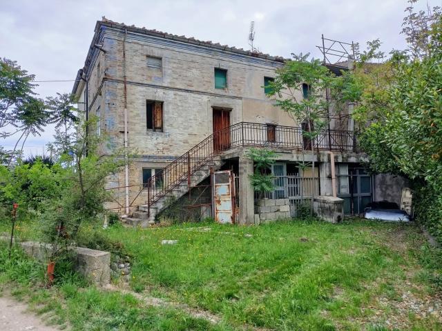 Rustico in vendita a Lanciano, Abruzzo