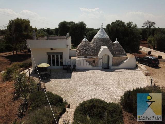 Rustico in vendita a San Michele Salentino, Brindisi