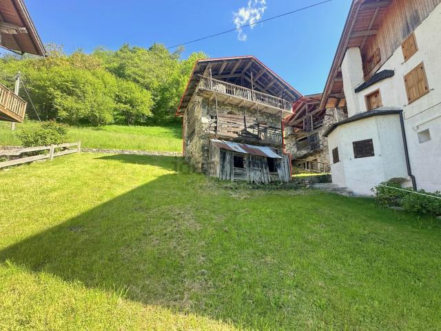 Rustico in vendita a Comunità di Primiero, Canal San Bovo