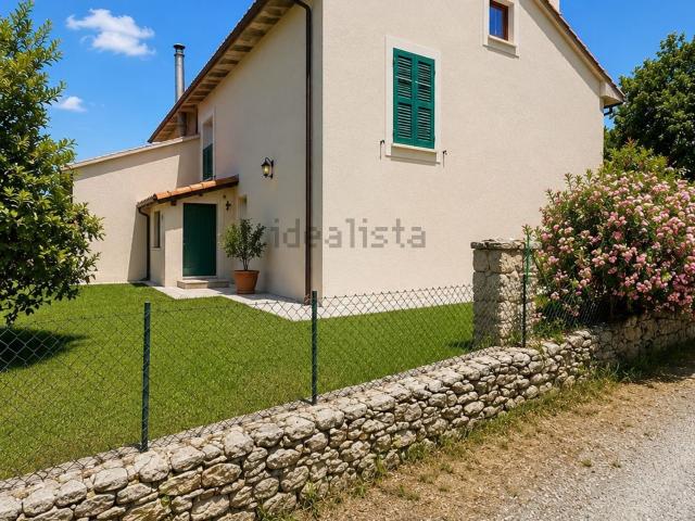 Rustico in vendita a Panicale, Umbria