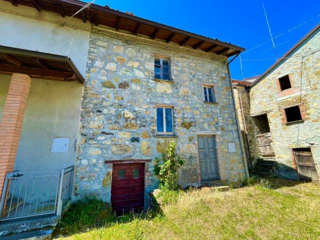 Rustico in vendita a Bobbio, Reggio Emilia