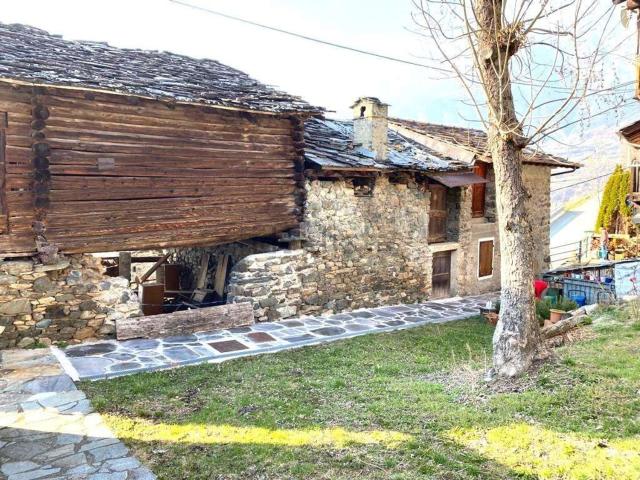 Rustico in vendita a Saint Vincent, Aosta