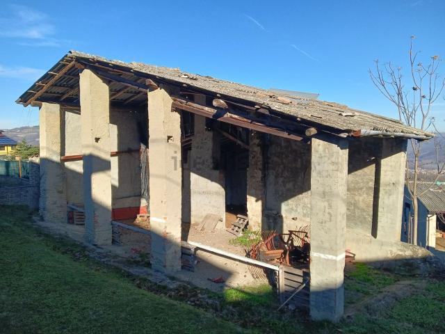 Rustico in vendita a Alta Val Tidone, Trebecco