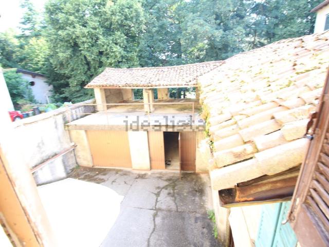 Rustico in vendita a Cremella, Lombardia