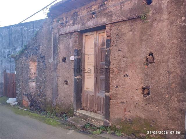 Rustico in vendita a Zafferana Etnea, Sicilia